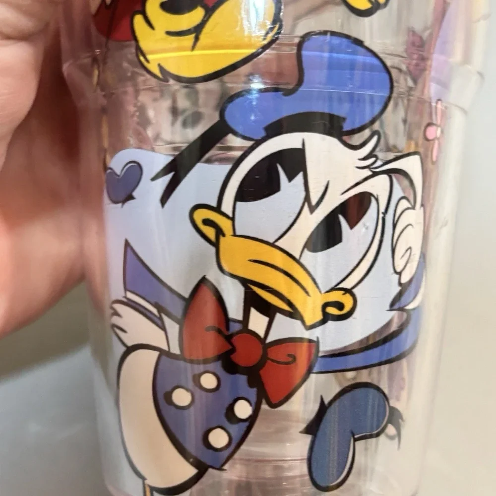 Disney Tervis Classic Characters Tumbler 24oz Drinking Cup Red Lid Mickey Donald